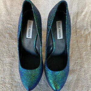 Steve Madden “Deja Vu” Iridescent Green Blue Platform Pumps | Size 8M | Glitter